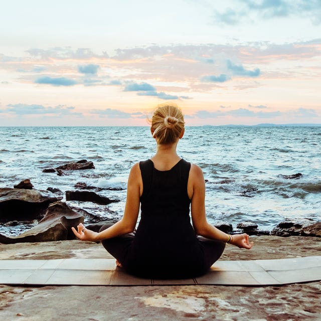 10 Best Meditation Apps to Stay Calm and Relaxed In 2020