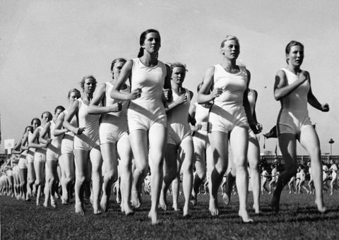 young women at their outdoor runners training, photograph, around 1930