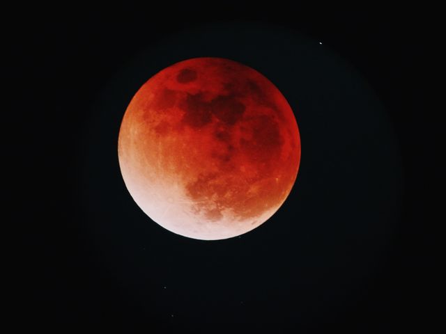 eclissi lunare scorpione 16 maggio 2022 effetti sui segni zodiacali