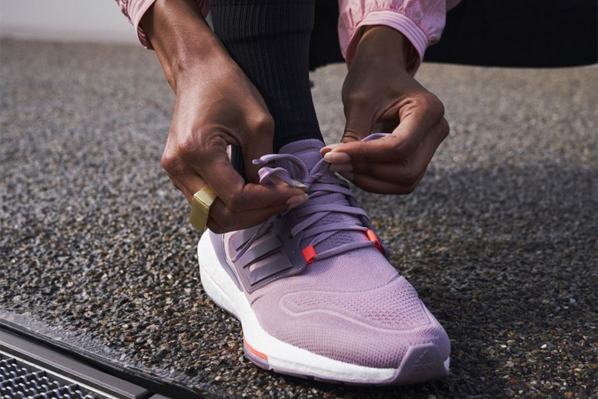 Adidas Ultraboost 22, running para mujer