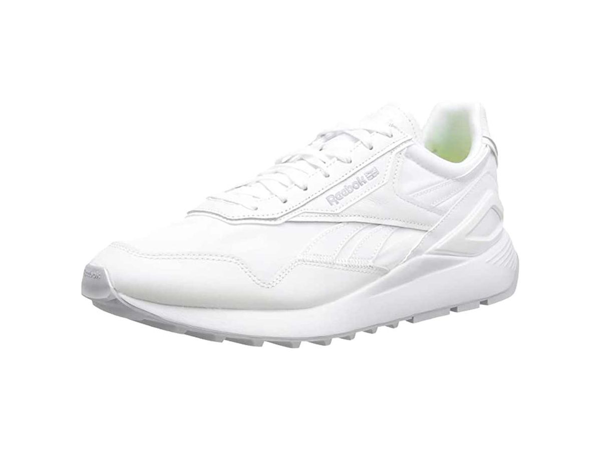 Aumentar maduro Jadeo Cyber Monday en Amazon: las zapatillas blancas de Reebok, al -37%