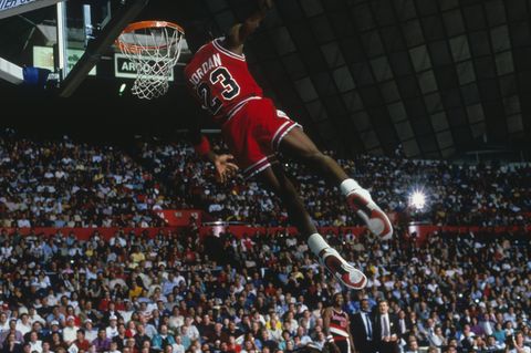 Inyección Diplomático Restringir The last dance': Las zapatillas de Michael Jordan, a subasta