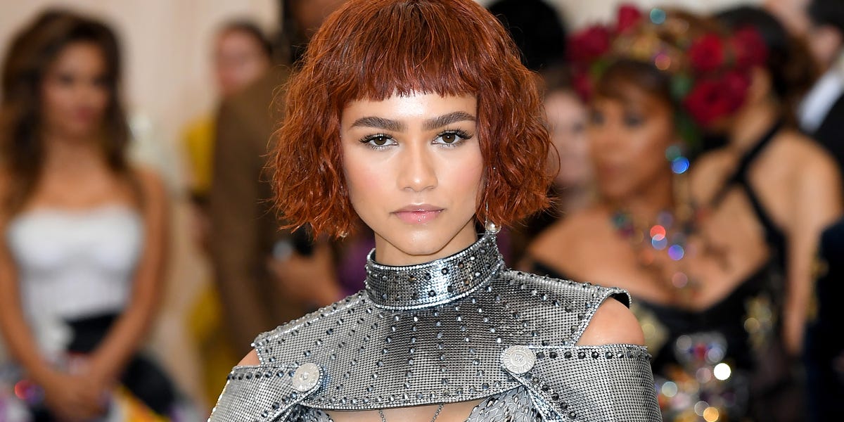 Zendaya Was Joan of Arc at the 2018 Met Gala - Zendaya Red Baby Bangs ...