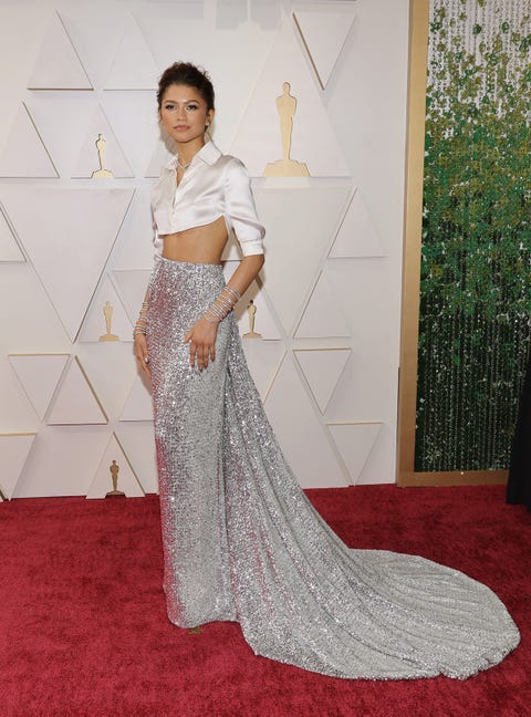 zendaya 2022 oscar kırmızı halısında