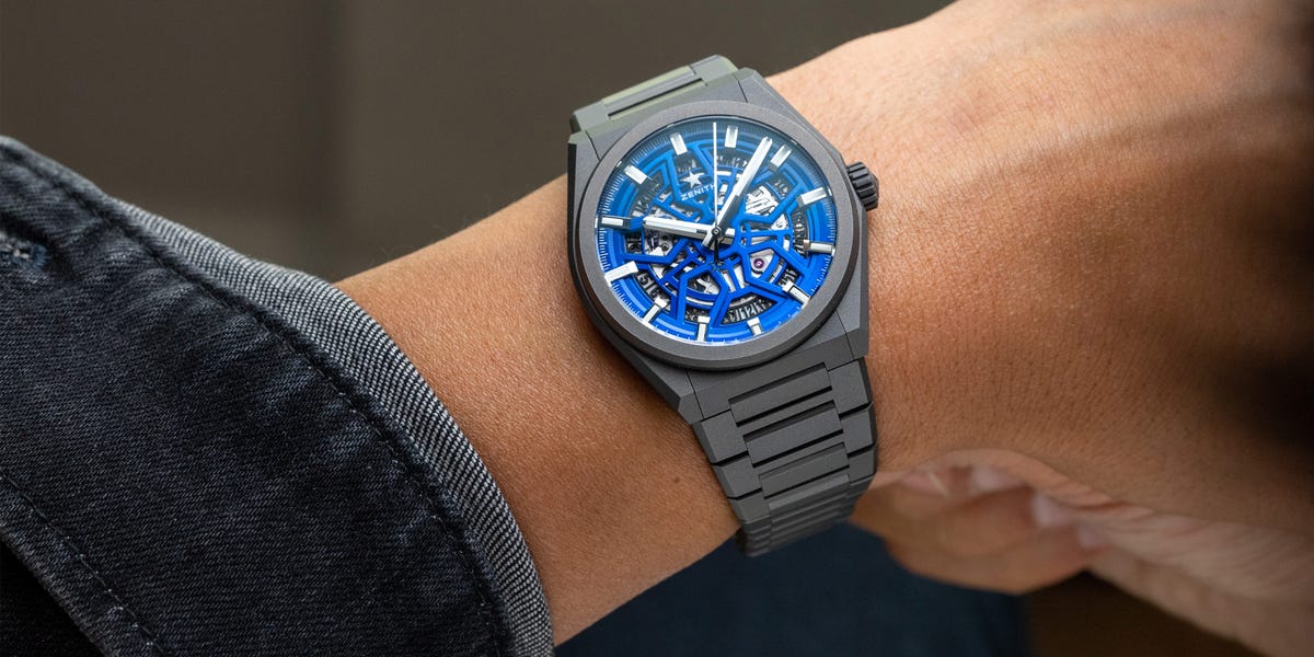 Zenith Defy Classic Skeleton Blue Ceramic 41mm 49.9003.670 Full