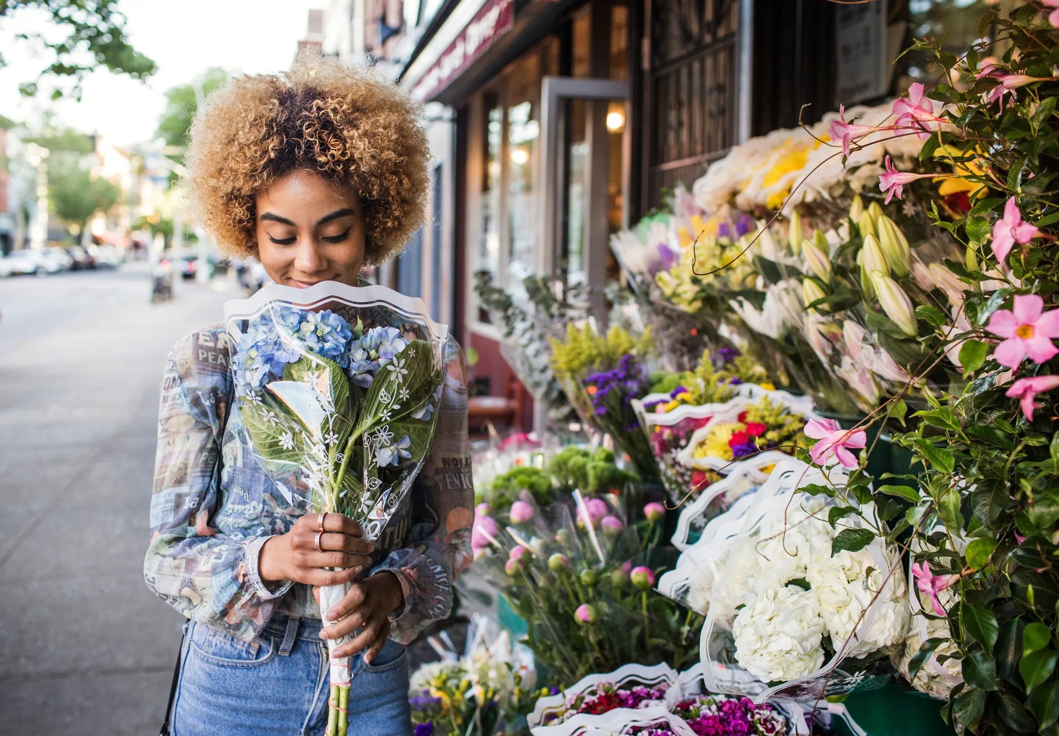 The Best Flowers for Your Zodiac Sign