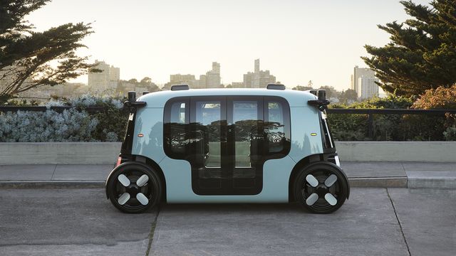 zoox l5 fully autonomous, all electric robotaxi at coit tower san francsico