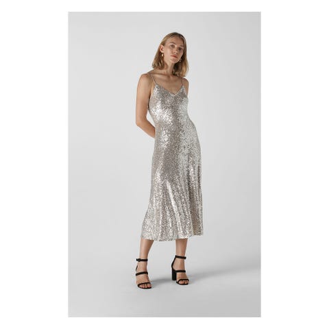 31 New Year&#039;s Eve dress options - Best party dresses for 2019