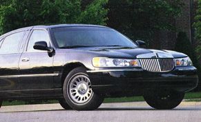 2000 Lincoln Town Car Cartier L