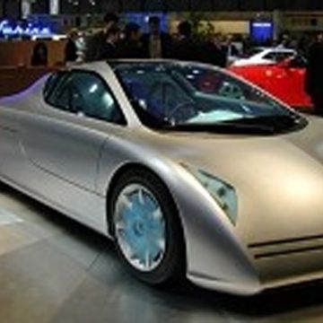 Motor vehicle, Tire, Mode of transport, Automotive design, Transport, Automotive mirror, Vehicle, Land vehicle, Event, Car, 