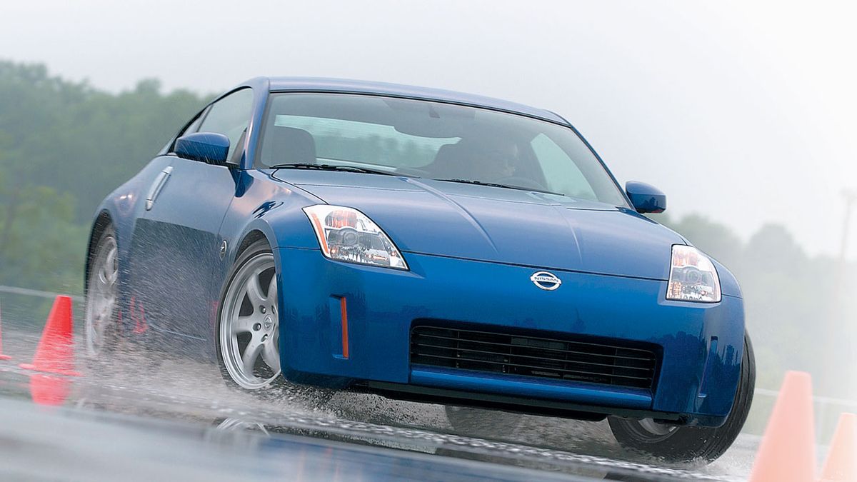 Tested: 2003 Nissan 350Z Returns to Its Roots