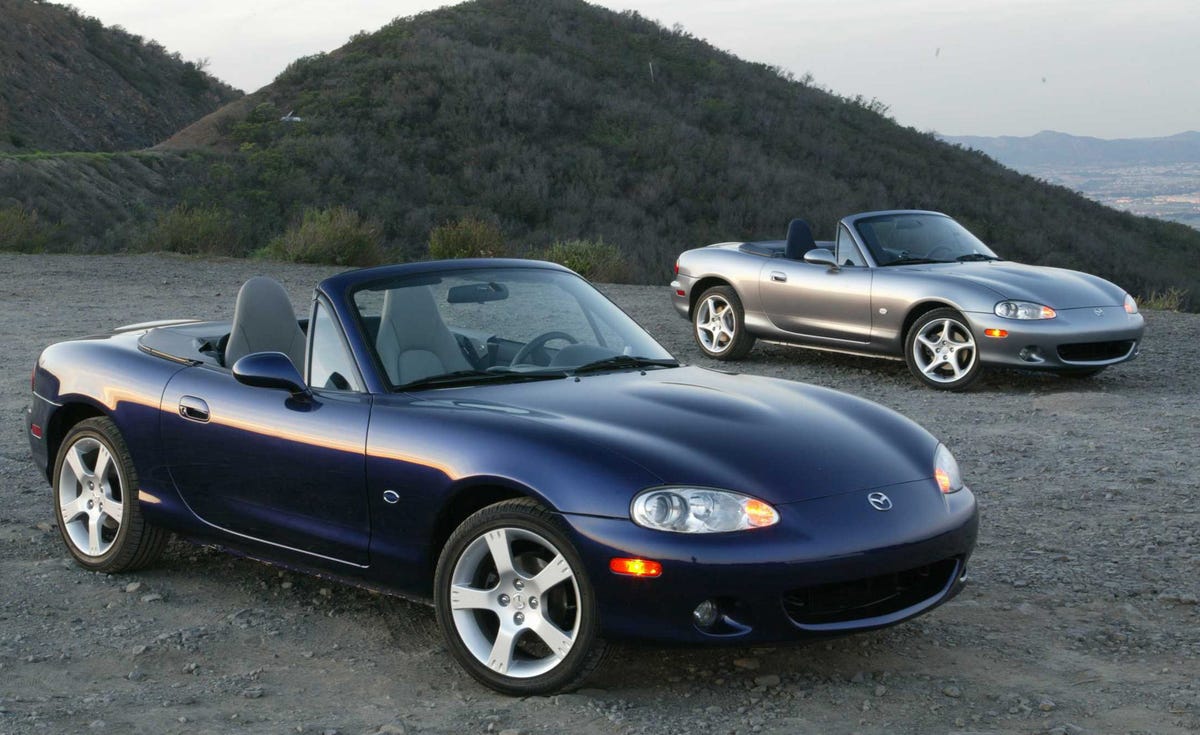 Mazda MX-5 Miata Shinsen and SE