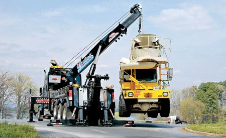 types of large tow trucks