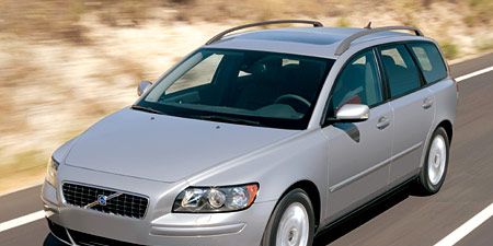 2005 Volvo V50 First Drive: The V is for Versatility