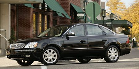 05 Ford Five Hundred Road Test 11 Review 11 Car And Driver