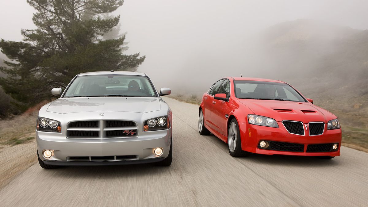 2008 Pontiac G8 GT vs. 2008 Dodge Charger R/T