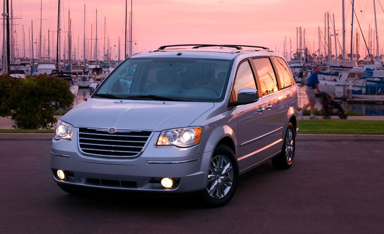 2008 chrysler town & country limited