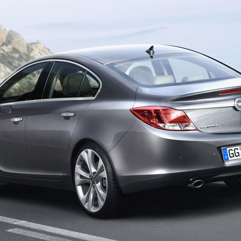 All OPEL Insignia Models by Year (2008-Present) - Specs, Pictures