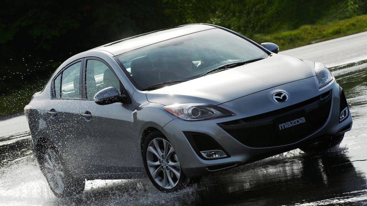 Mazda 3 could be replaced by a compact electric sedan