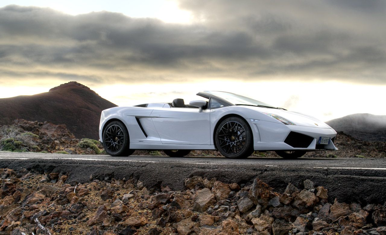 2010 Lamborghini Gallardo LP560-4 Spyder – Review – Car and  Driver