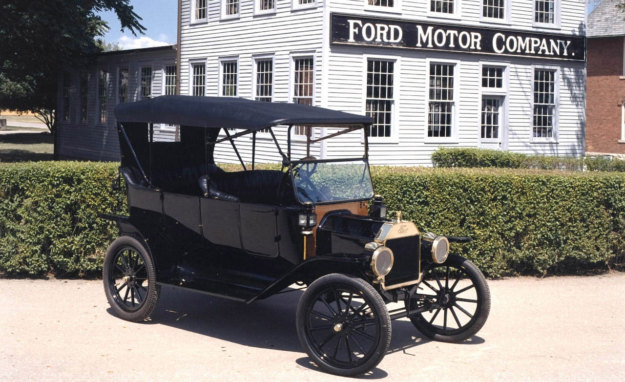 1914 ford model t car