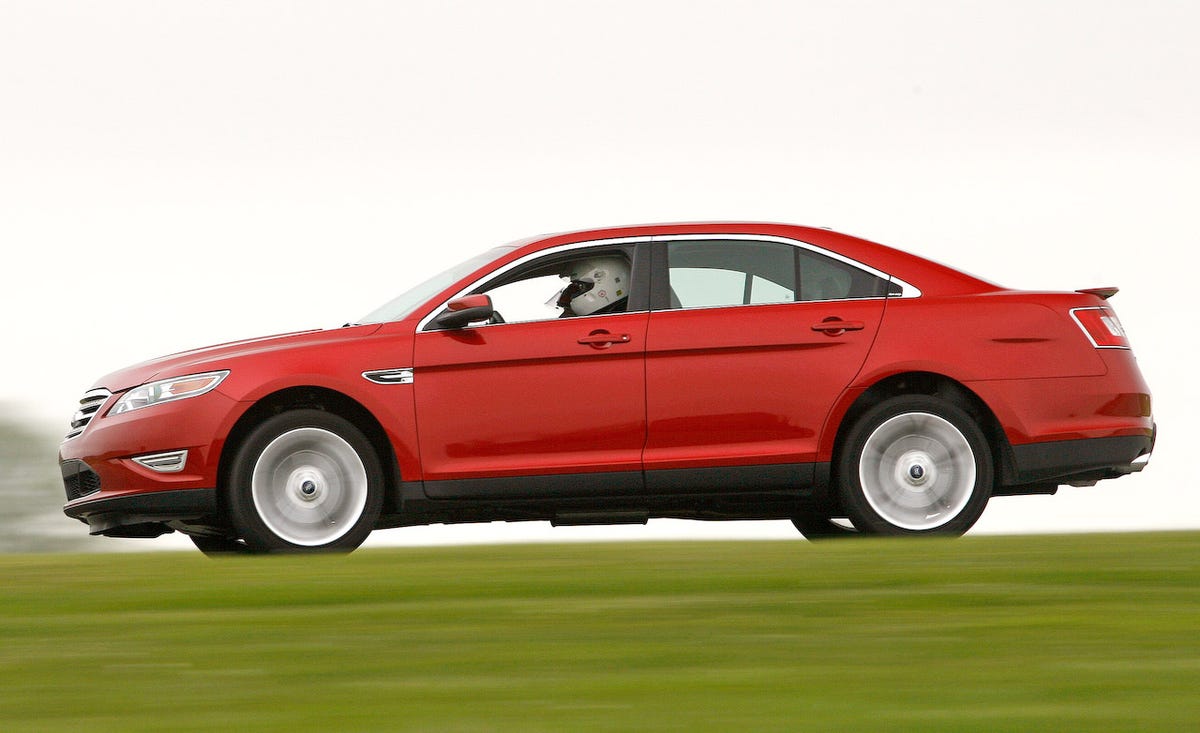 2010 Ford Taurus SHO