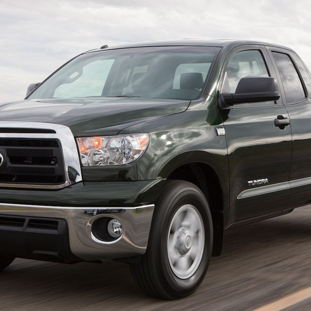 2010 Toyota Tundra 4.6 V8 – Review – Car and Driver