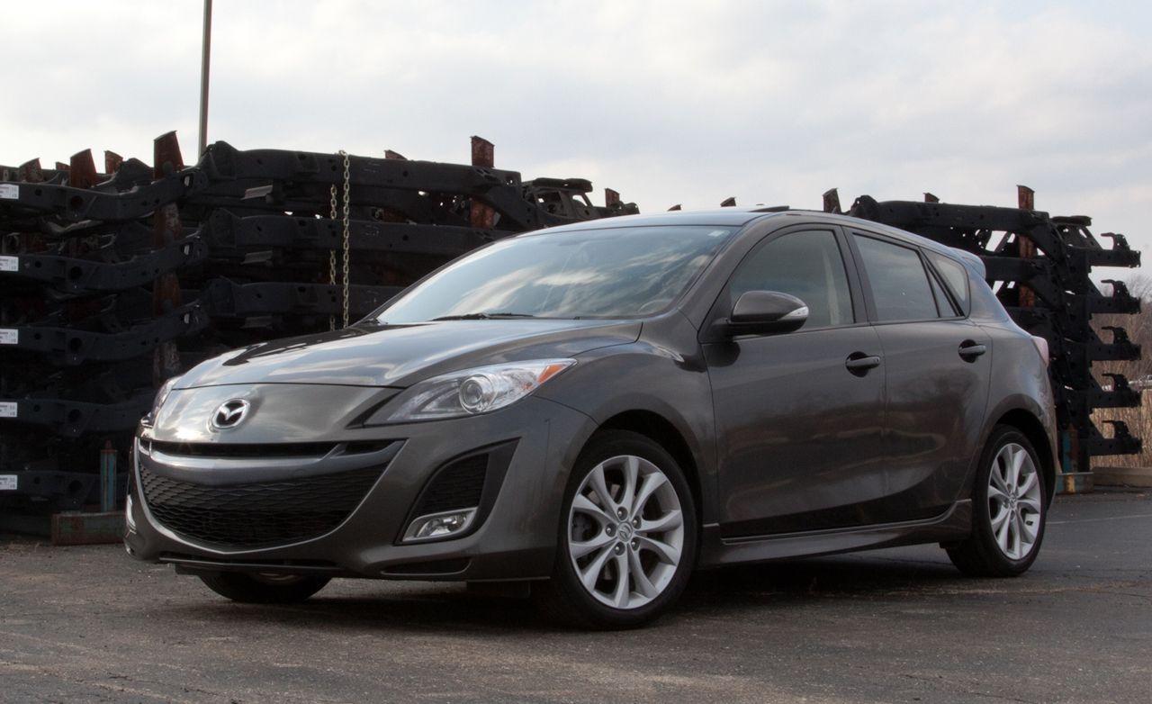 Just picked up my 2010 Mazda 3 Sport Hatchback 1st car  rmazda3