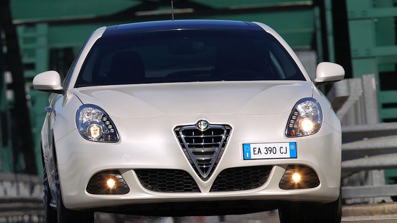 Alfa Giulietta news - Video: Giulietta gets teasy - 2010