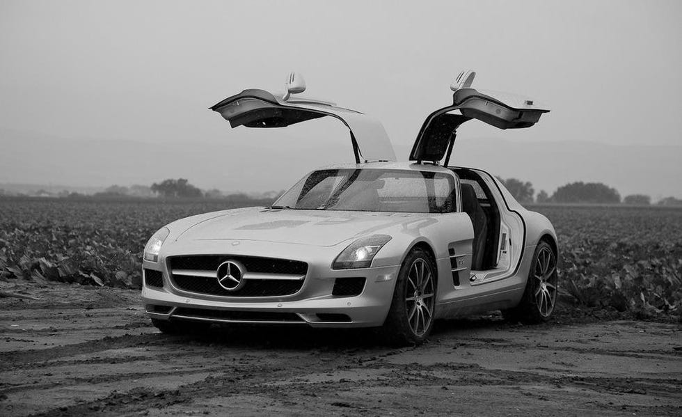 Mercedes miniatures win eight categories in readers' poll: Mercedes-Benz  SLS AMG 1:12 voted Super Model Vehicle Of The Year 2011