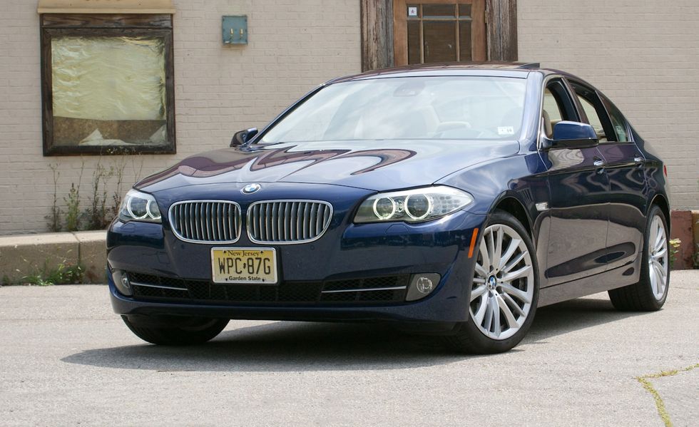 2011 BMW 550i Automatic and Manual: 5-series Gets Assimilated
