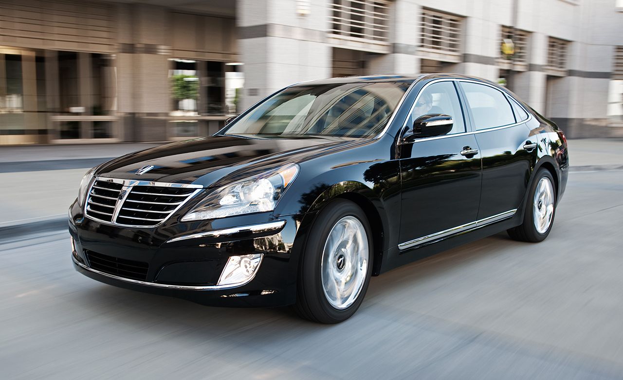 Hyundai Equus Limousine sang xịn mịn dành cho nguyên thủ chỉ còn ngang  giá Toyota Camry sau 11 năm