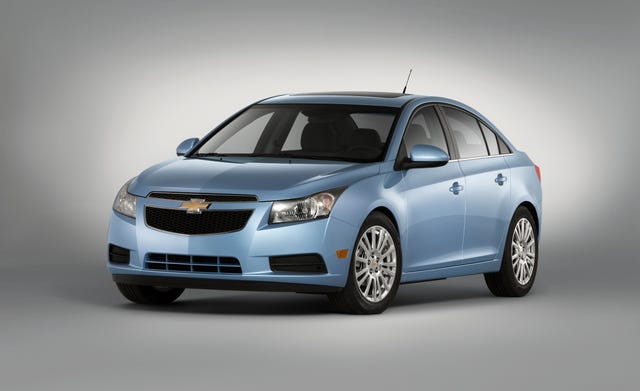 2011 Chevrolet Cruze Eco Drive Chevy Cruze Review 150 Car And Driver