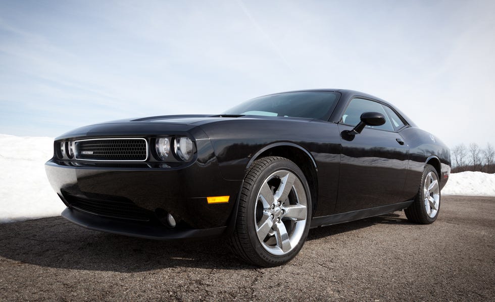 2011 Dodge Challenger V6 Test – Review – Car and Driver