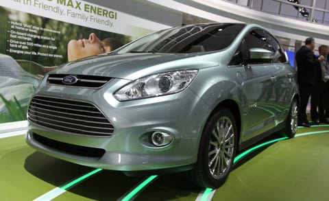 13 Ford C Max Hybrid And Energi Ford C Max News 150 Car And Driver