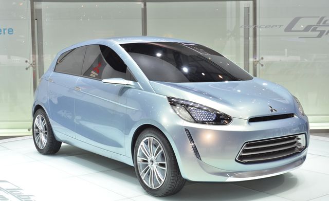 Mitsubishi Global Small Concept – News – Car and Driver