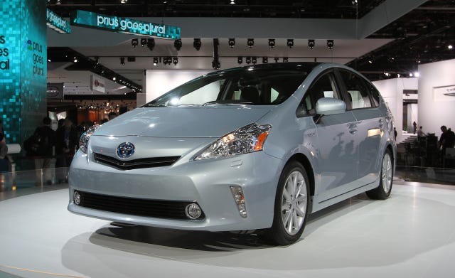 Toyota Prius V Official Pics And Info Toyota Prius News