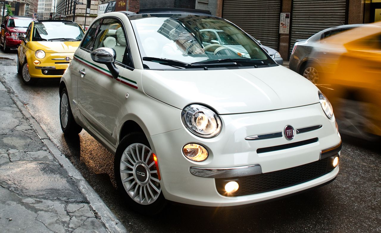 systeem Huiskamer tragedie 2012 Fiat 500C Cabrio First Drive &ndash; Review &ndash; Car and Driver