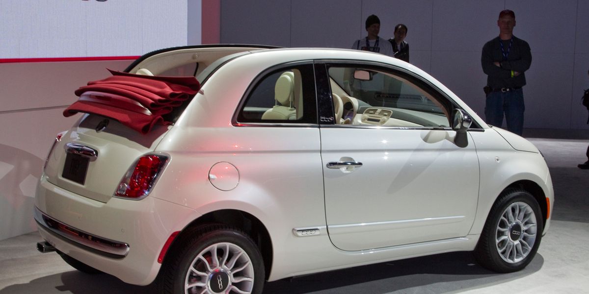 Dictatuur Rouwen Zwembad 2012 Fiat 500C Convertible Photos and Info &#8211; News &#8211; Car and  Driver