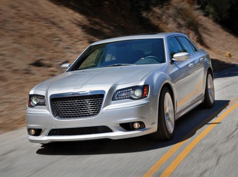 2016 Chrysler 300 : Latest Prices, Reviews, Specs, Photos and
