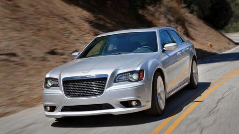 2020 Chrysler 300 Review Pricing And Specs