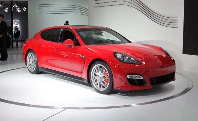 Porsche Panamera GTS 2015