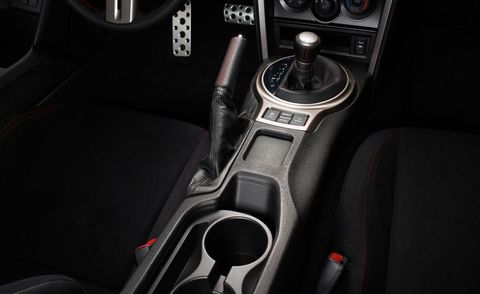 Motor vehicle, Mode of transport, Automotive design, Steering part, Center console, Steering wheel, Car, Gear shift, Luxury vehicle, Personal luxury car, 