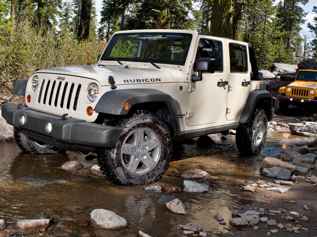 2012 Jeep Wrangler Unlimited Rubicon Test - Review - Car and Driver