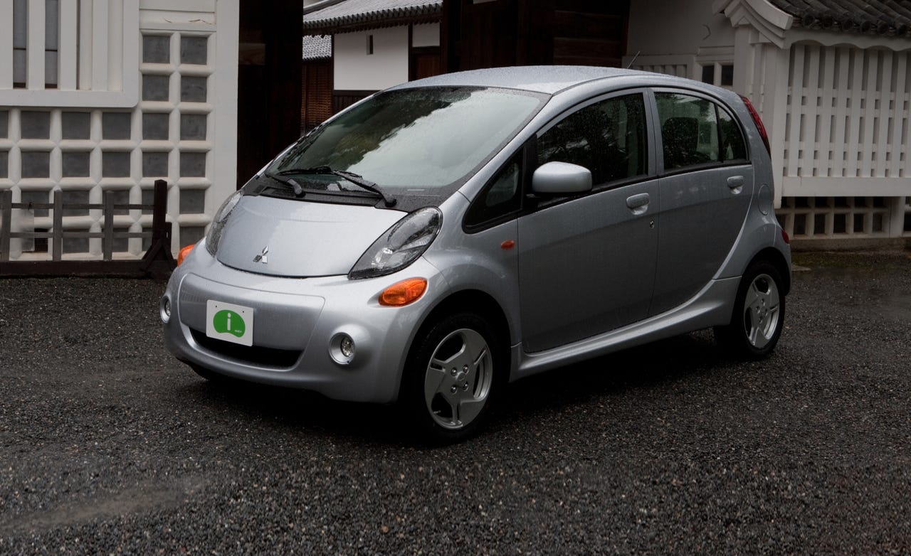 2012-mitsubishi-i-electric-vehicle-test-review-car-and-driver-photo-439464-s-original.jpg?fill=2:1