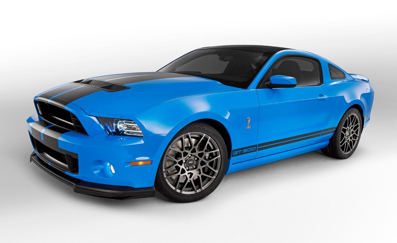 2013 shelby gt500 model car