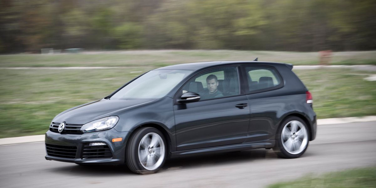 12 Volkswagen Golf R Test Review Car And Driver