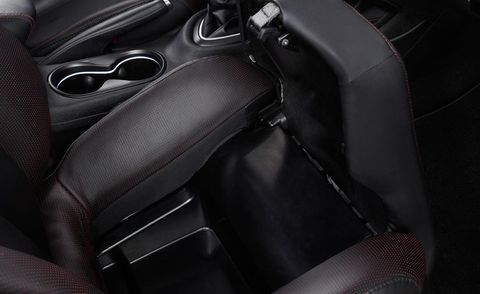Automotive design, Car seat, Leather, Personal luxury car, Carbon, Luxury vehicle, Gear shift, Steering part, Car seat cover, Steering wheel, 