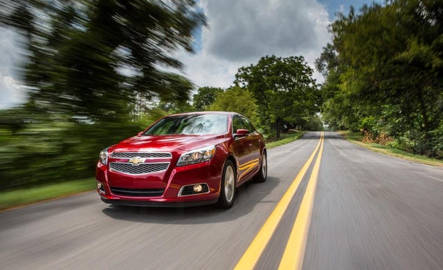 Chevrolet malibu 2.4. Chevrolet Malibu 2018 Red. Шевроле Малибу 201.