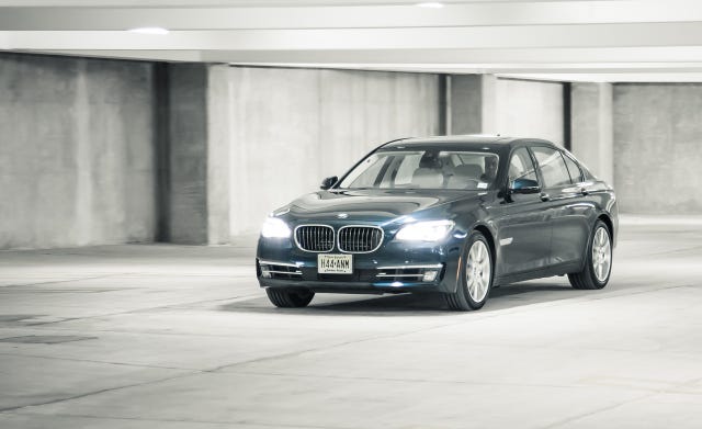 13 Bmw 760li Test Review Car And Driver